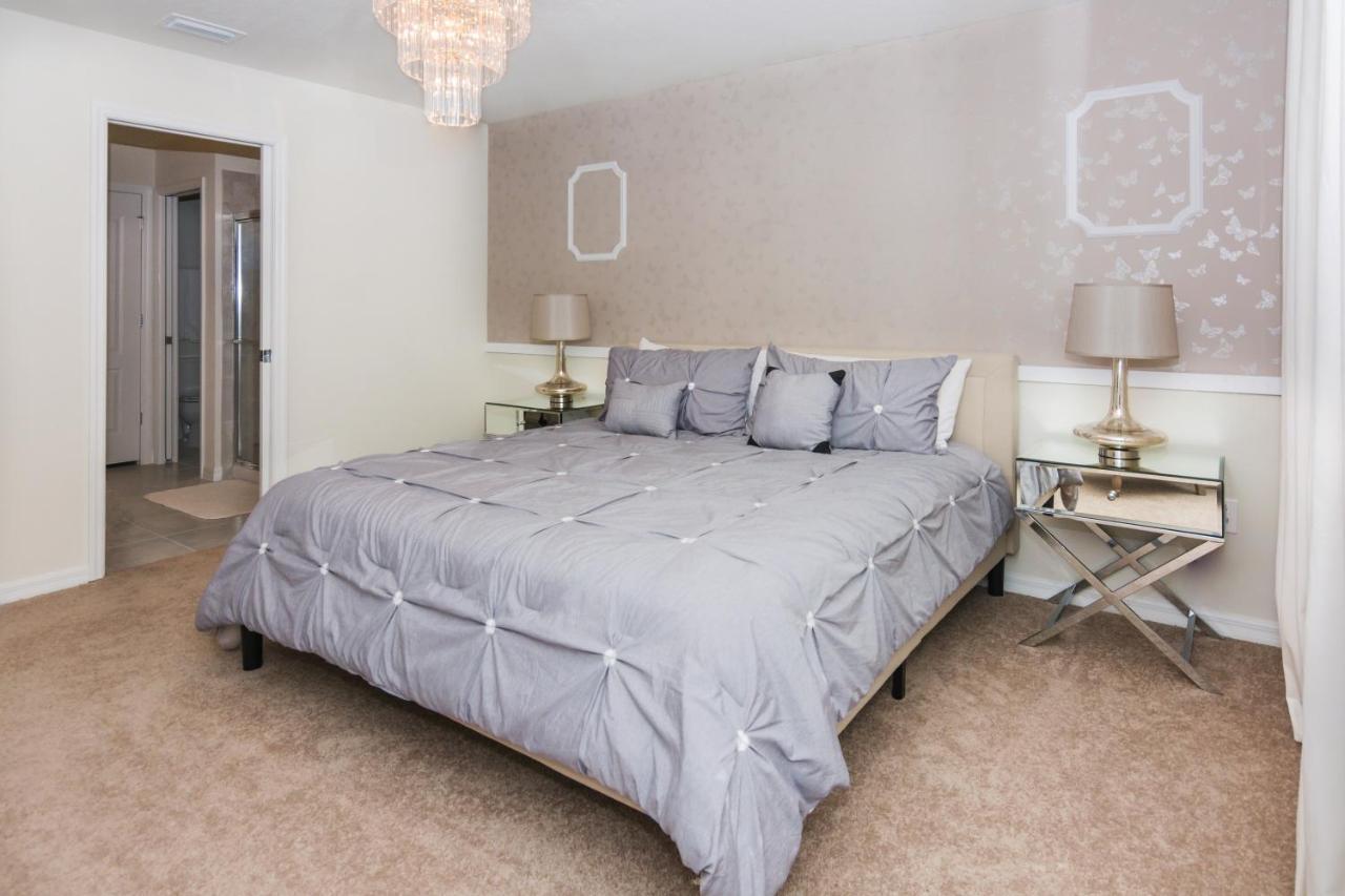 Luxurious Vacation At Westside 8973 Holiday home